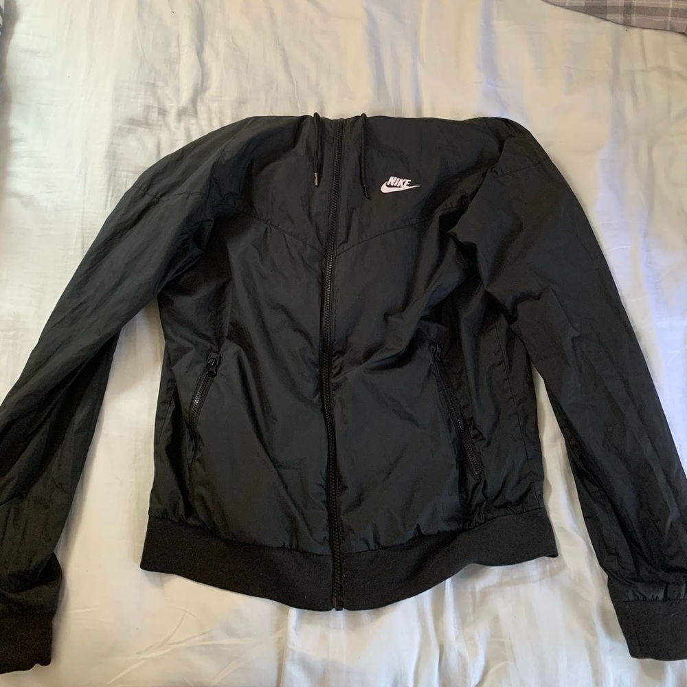 Nike windbreaker